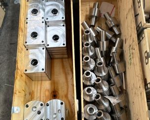 dişli hidrolik pompa, hidrolik pompa üretimi, hidrolik pompa revizyonu, hidrolik pompa imalatı, hidrolik pompa test, hidrolik pompa yedek parça, iş makinesi hidrolik pompa, Ankara hidrolik pompa, Poyraz Grup İş Makinaları